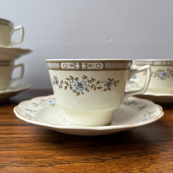 Royal Doulton Tea Set 4 Cups + 4 Saucers Lambethare Dorset LS1049 England 1983 - Picture 4 of 16